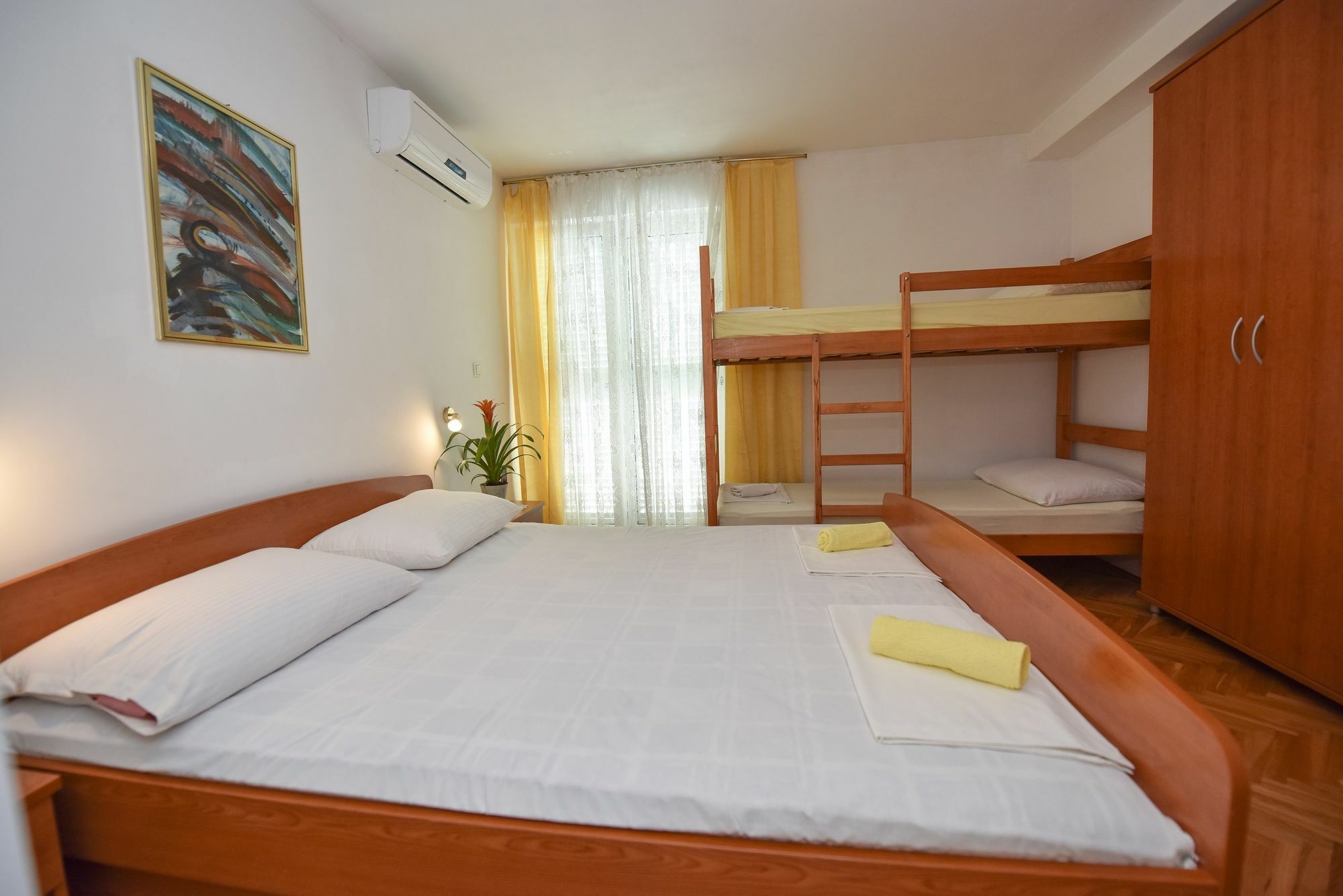 Royal Rooms Novalja Exterior photo